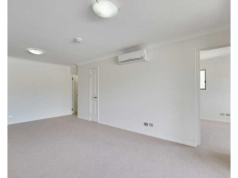 74/29-33 Juers Street, Kingston QLD 4114
