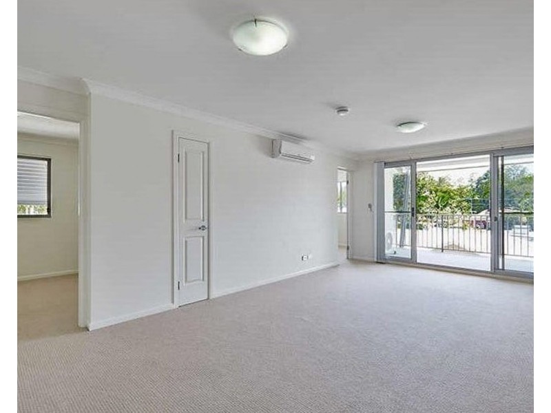 74/29-33 Juers Street, Kingston QLD 4114