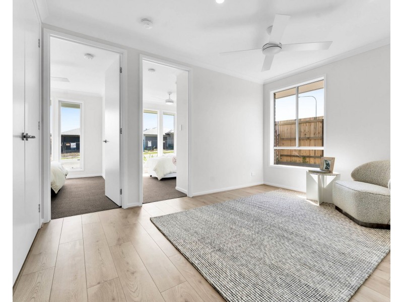 142 Anderson Drive, Greenbank QLD 4124