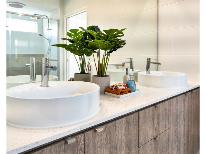 142 Anderson Drive, Greenbank QLD 4124