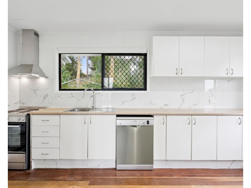 16 Henty Street, Woodridge QLD 4114