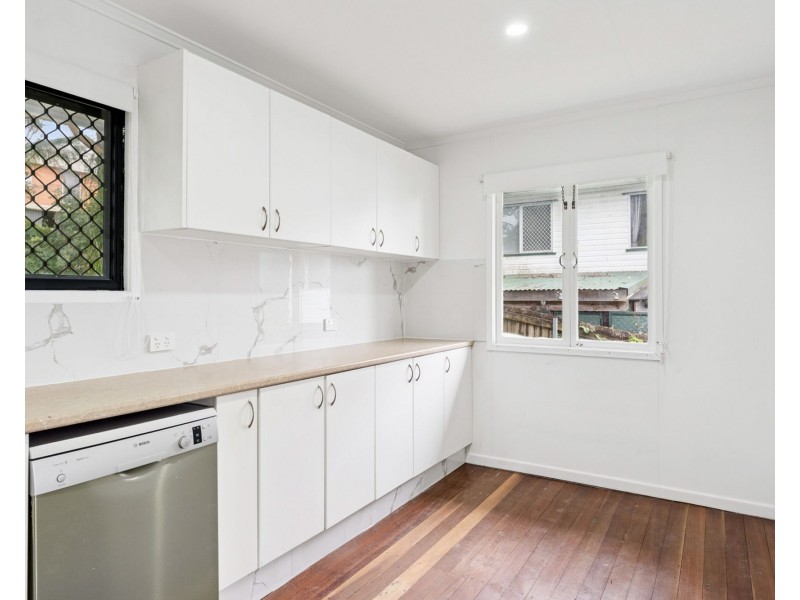 16 Henty Street, Woodridge QLD 4114
