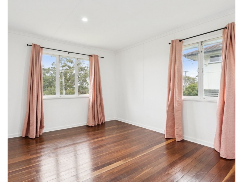 16 Henty Street, Woodridge QLD 4114
