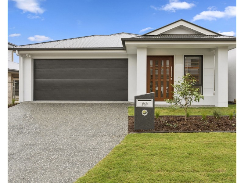 30 Walker Avenue, Belivah QLD 4207