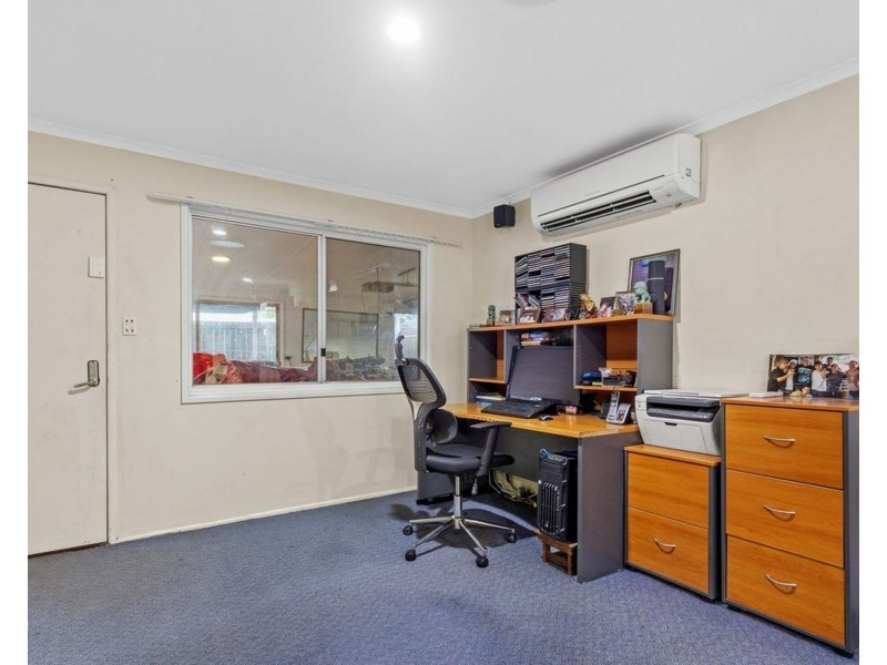 12 Strathallen Dr, Boronia Heights QLD 4124