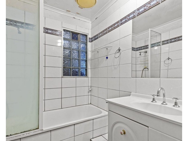 12 Strathallen Dr, Boronia Heights QLD 4124