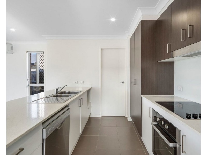 68 Lowthers Street, Yarrabilba QLD 4207