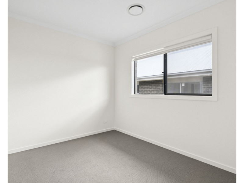 16 Barunga Street, Yarrabilba QLD 4207