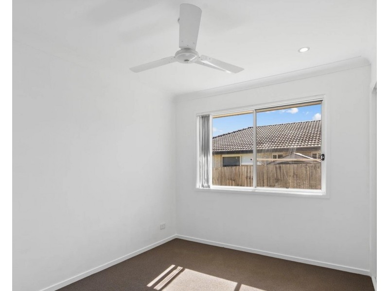 2/26 Navickas Circuit, Redbank Plains QLD 4301