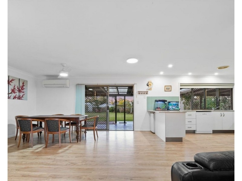 32-34 Finch St, Eagleby QLD 4207