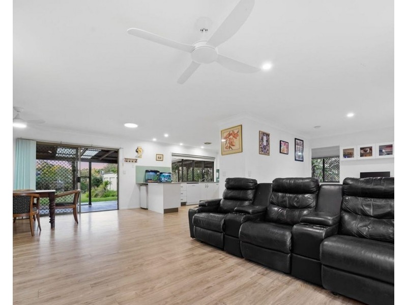 32-34 Finch St, Eagleby QLD 4207