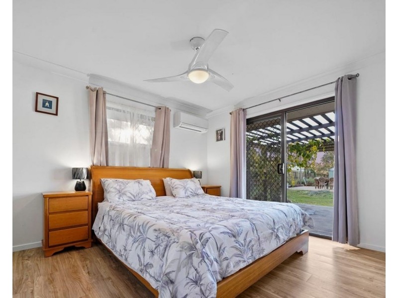 32-34 Finch St, Eagleby QLD 4207