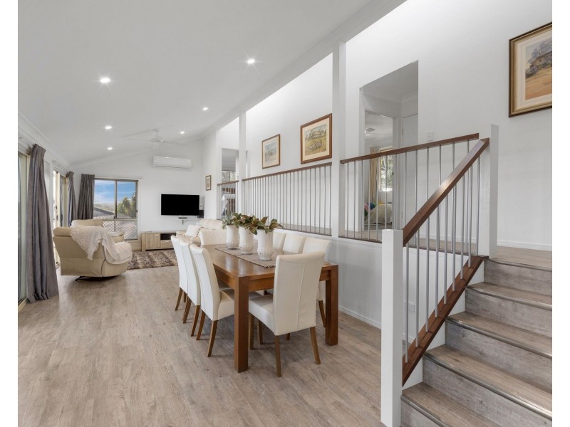 18 Sundar Crescent, Tanah Merah QLD 4128