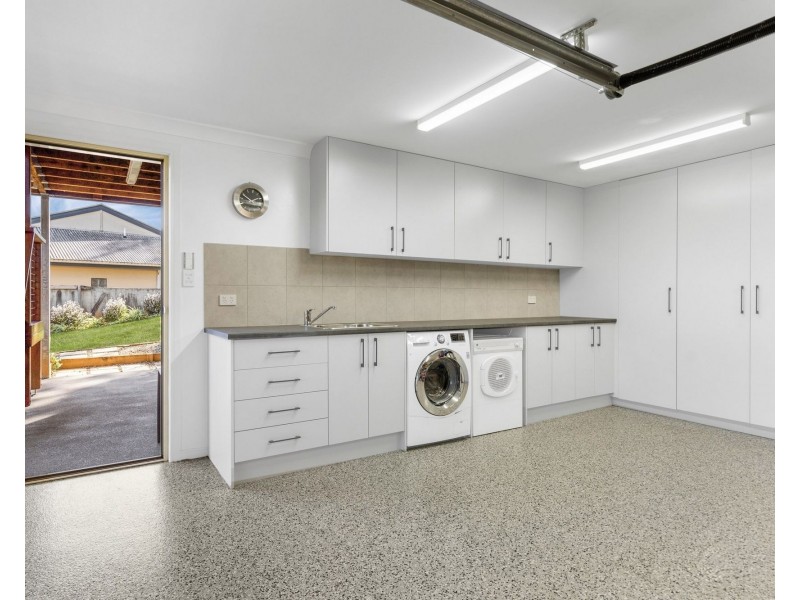 18 Sundar Crescent, Tanah Merah QLD 4128