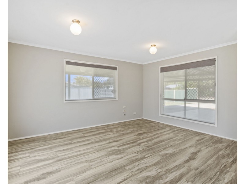 52 Velorum Dr, Kingston QLD 4114