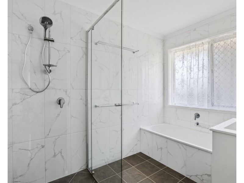 52 Velorum Dr, Kingston QLD 4114