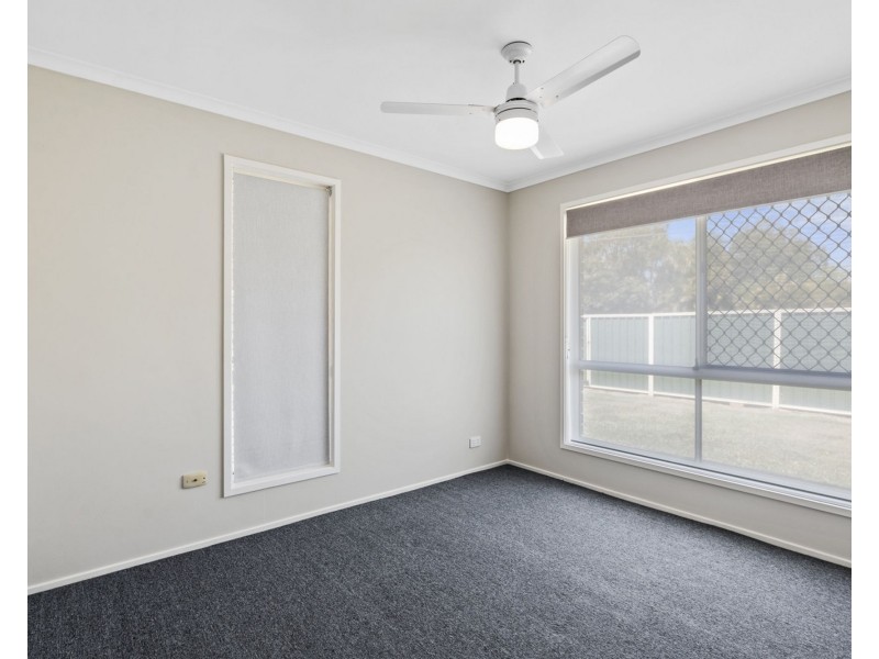 52 Velorum Dr, Kingston QLD 4114