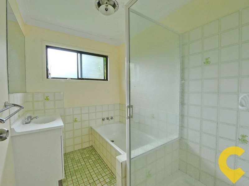 15 Rhoda Street, Loganlea QLD 4131