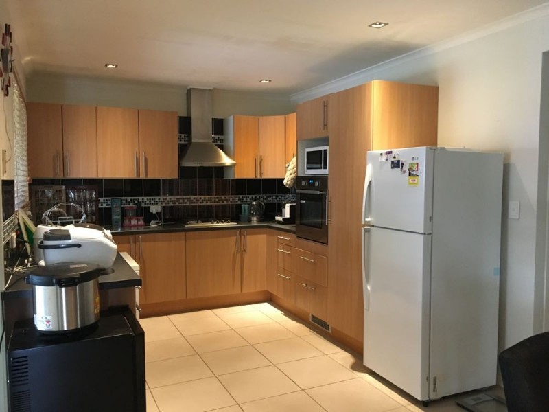 38 Brentwood Drive, Daisy Hill QLD 4127