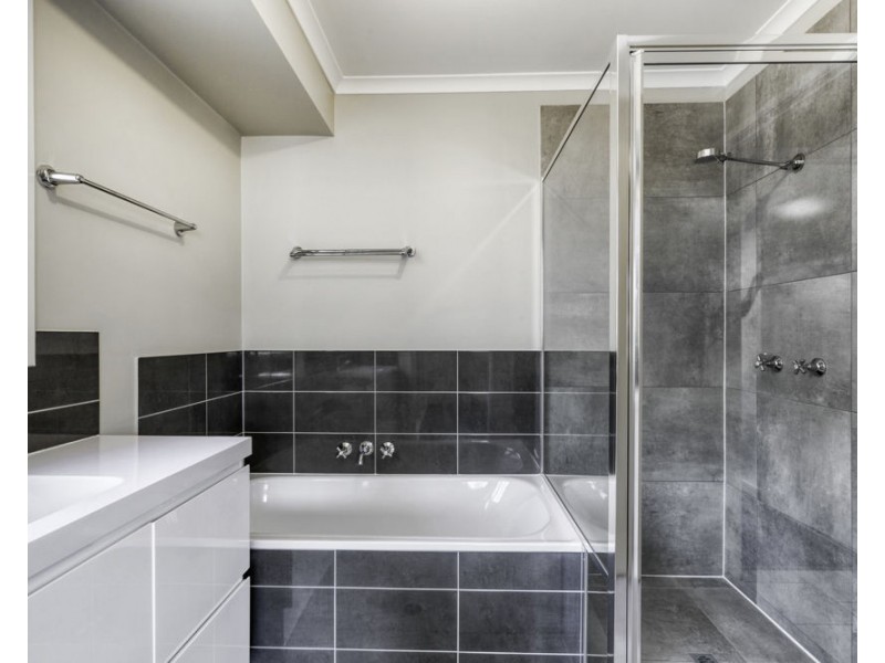 94 Haig Road, Loganlea QLD 4131