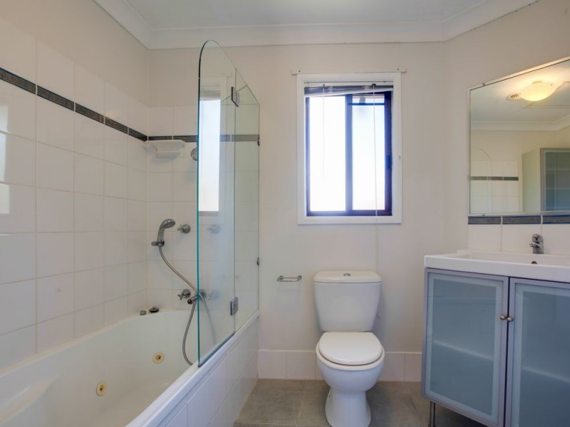 30/95 Barbaralla Drive, Springwood QLD 4127