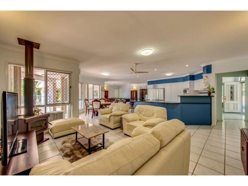 81 Daisy Hill Road, Daisy Hill QLD 4127