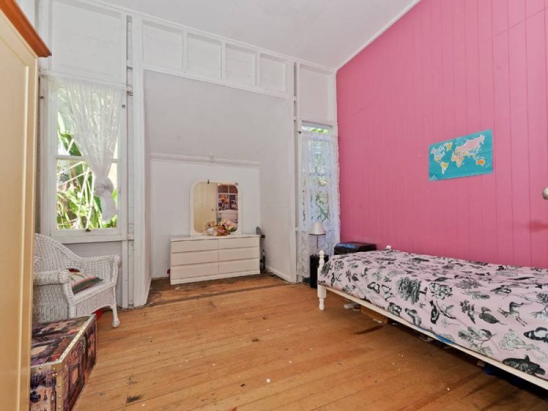 10 Ella Place, Windaroo QLD 4207