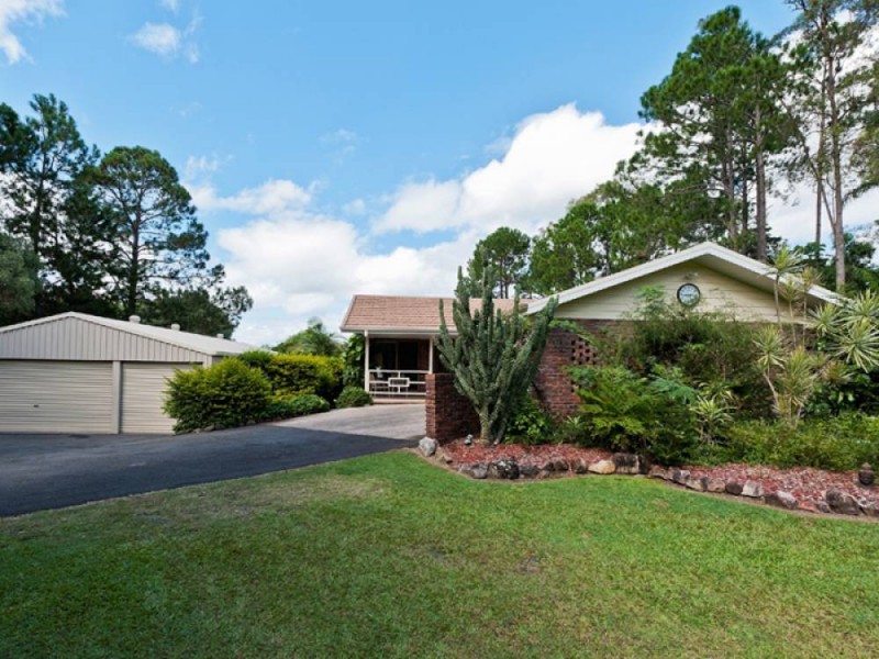 9 Spruce Street, Loganlea QLD 4131