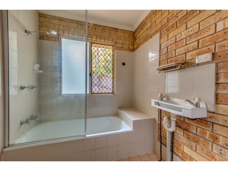 23B Laughlin Street, Kingston QLD 4114