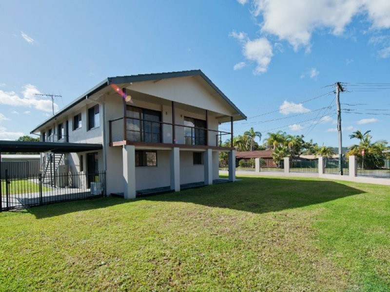 2 Coolcrest Crescent, Daisy Hill QLD 4127