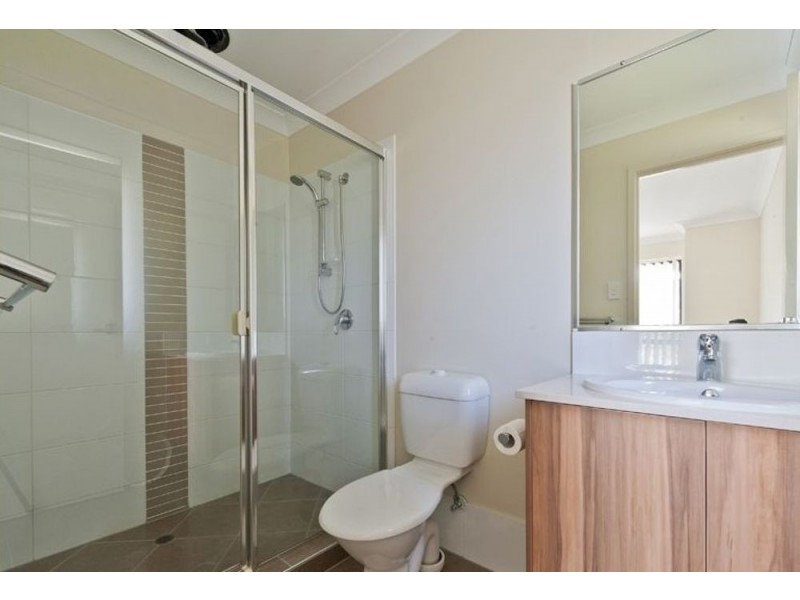 70 Heatherdale Drive, Upper Coomera QLD 4209