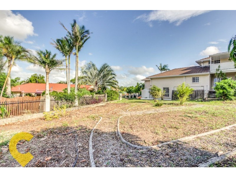8 Lytham Court, Cornubia QLD 4130