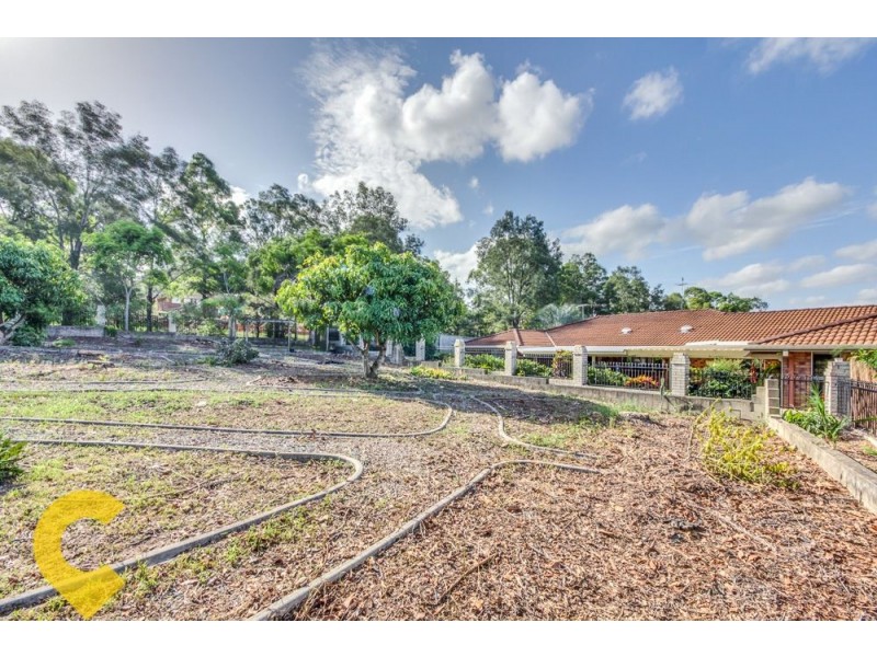 8 Lytham Court, Cornubia QLD 4130