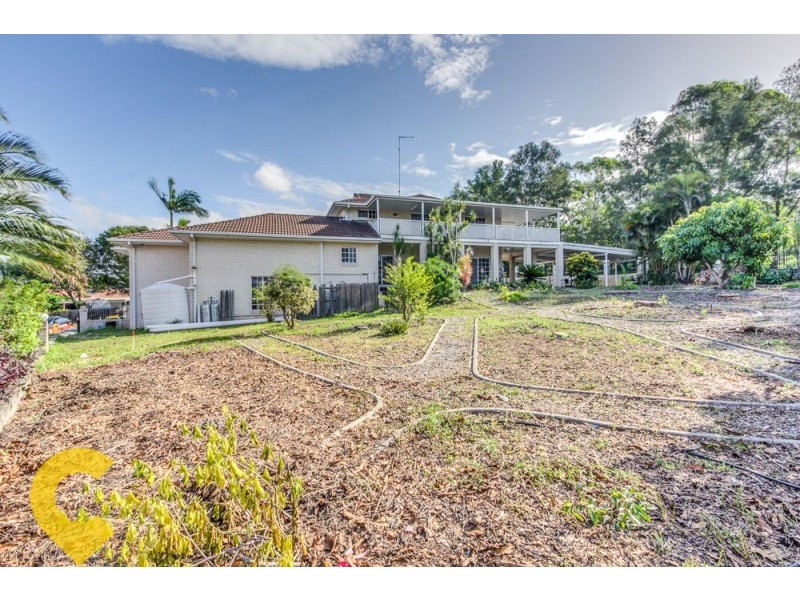 8 Lytham Court, Cornubia QLD 4130
