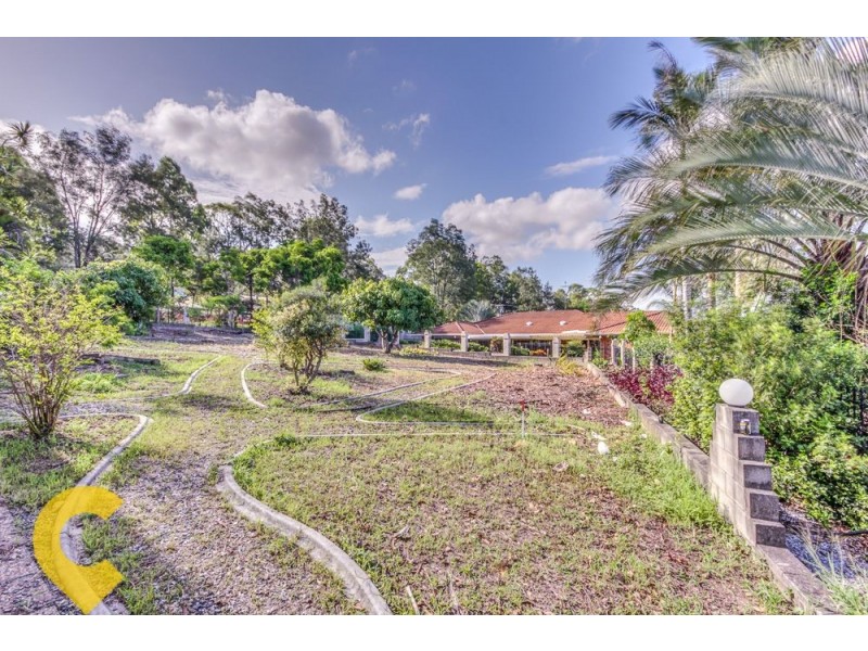 8 Lytham Court, Cornubia QLD 4130