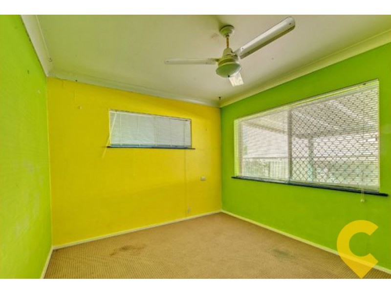 64 Karri Avenue, Logan Central QLD 4114