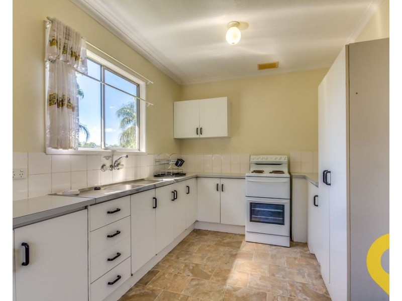 33 Bellatrix Street, Kingston QLD 4114