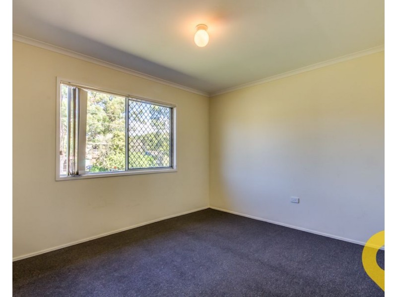 33 Bellatrix Street, Kingston QLD 4114