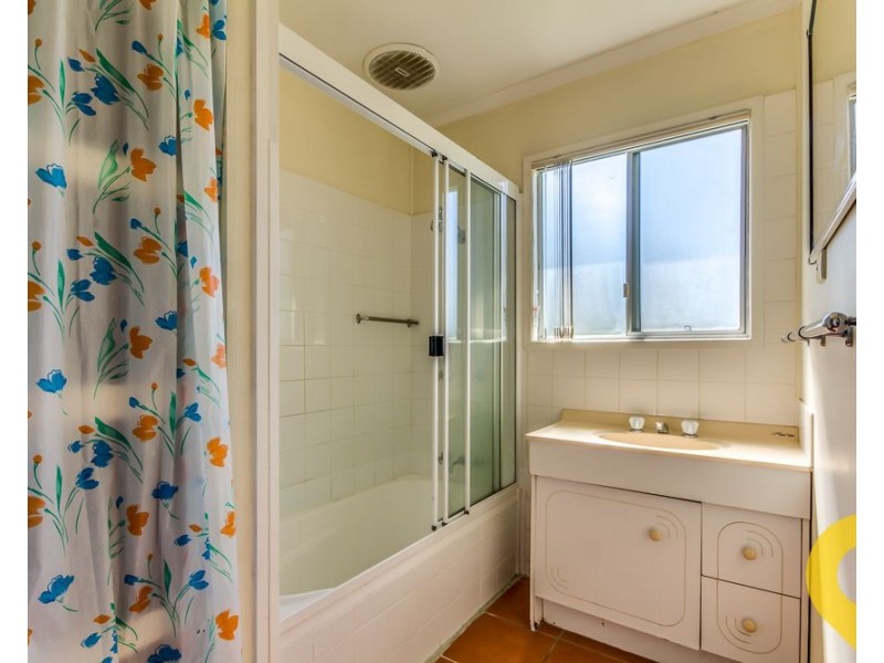 33 Bellatrix Street, Kingston QLD 4114