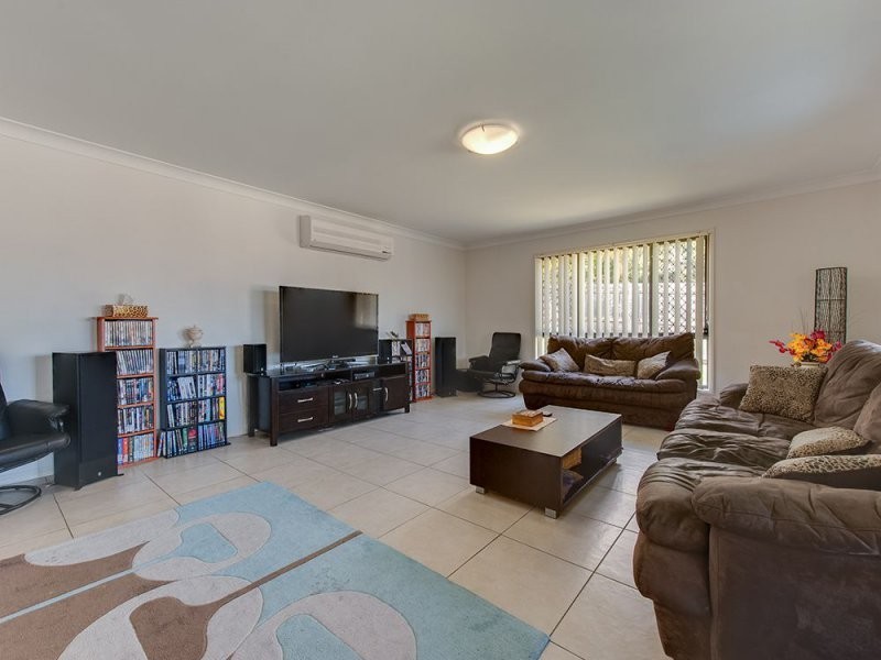 31 Waterline Crescent, Waterford QLD 4133