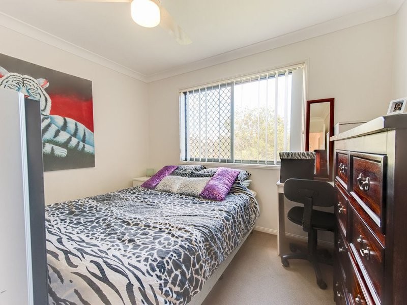 31 Waterline Crescent, Waterford QLD 4133