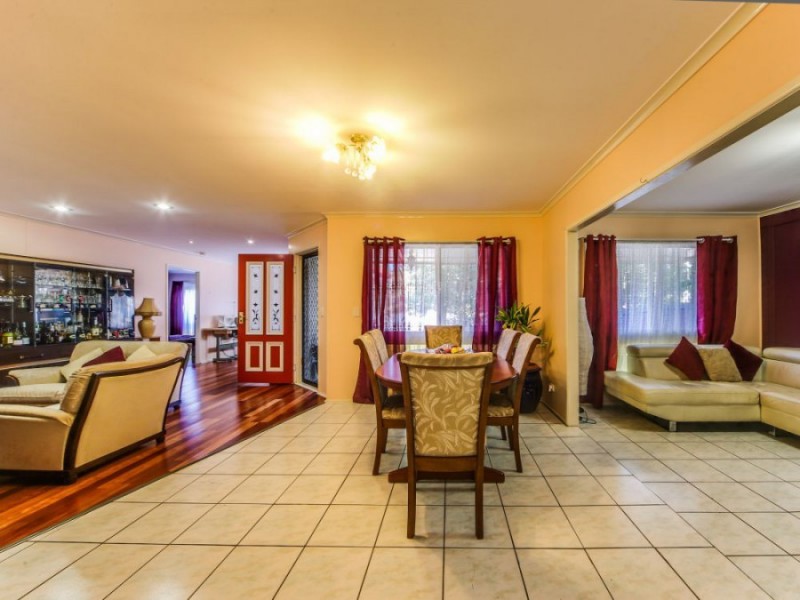 41 Winnetts Road, Daisy Hill QLD 4127