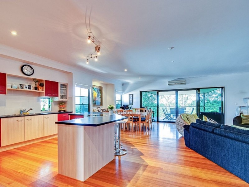 34 Jasmine Crescent, Shailer Park QLD 4128