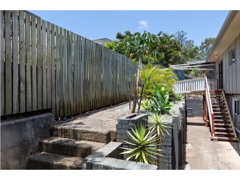 4 Mansfield Street, Kingston QLD 4114