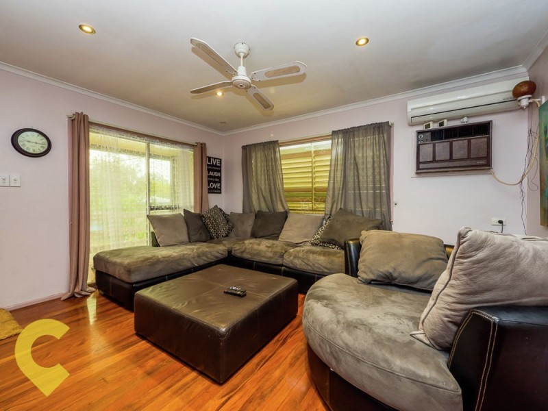 18 Darren Drive, Slacks Creek QLD 4127