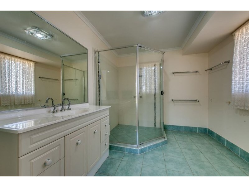 40-48 Woodend Ct, Park Ridge QLD 4125