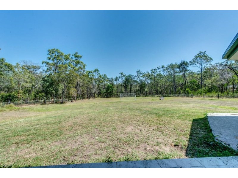 40-48 Woodend Ct, Park Ridge QLD 4125