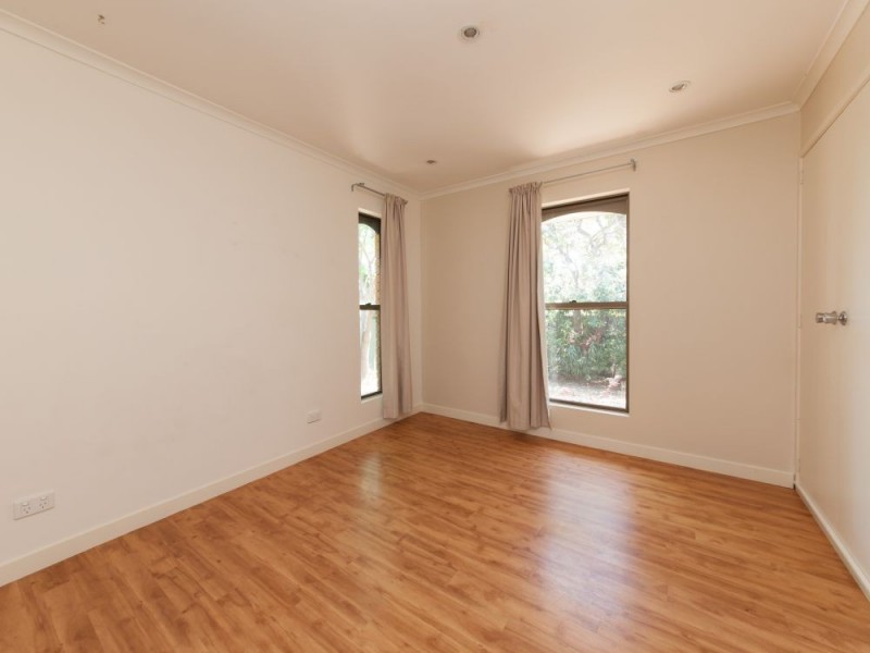 1 Nielson St, Rochedale South QLD 4123