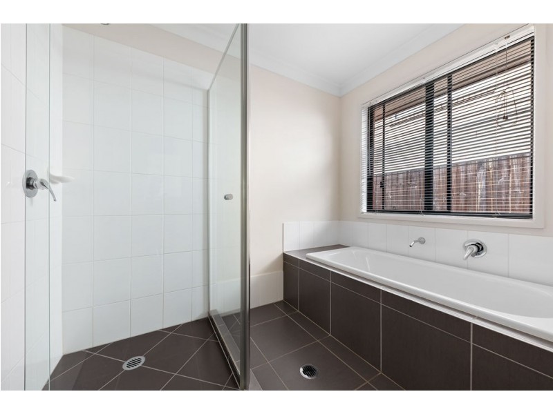 45 Jarvis Road, Waterford QLD 4133