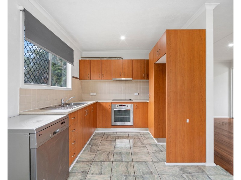 27 Macarthur Crescent, Slacks Creek QLD 4127